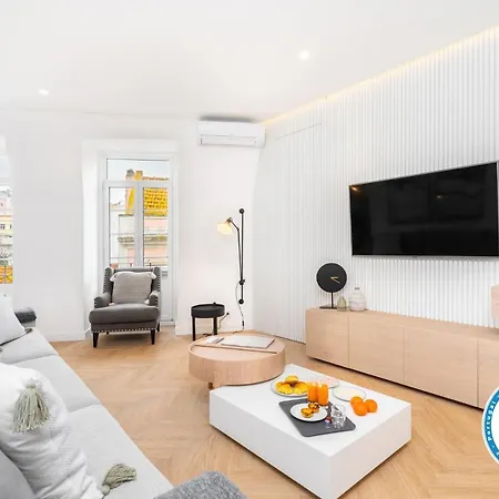 Whome | Luxury Duplex Prime Location Great For Families Apartment