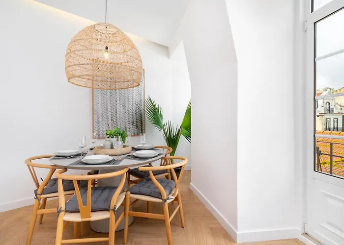 Whome | Luxury Duplex Prime Location Great For Families Lisboa