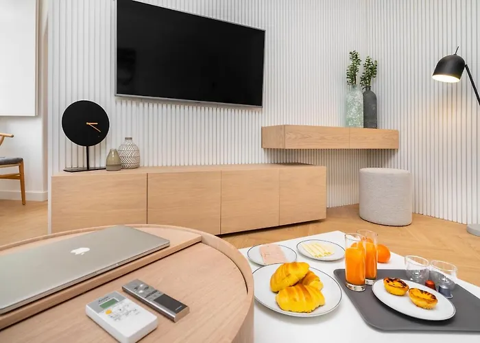 Whome | Luxury Duplex Prime Location Great For Families 公寓