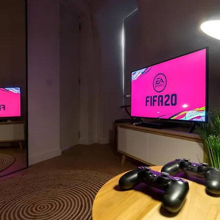 דירה Whome | Luxury Duplex Prime Location Great For Families